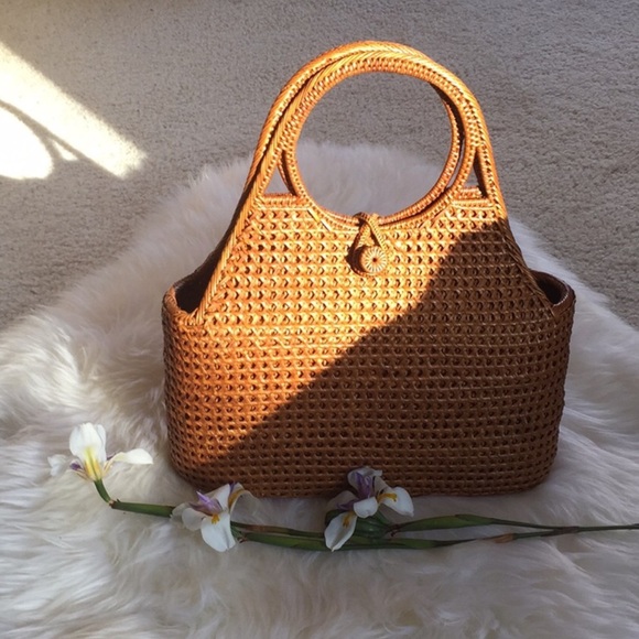 Nordstrom Handbags - NORDSTROM STREET LEVEL WOVEN RATTAN CLUTCH HANDBAG